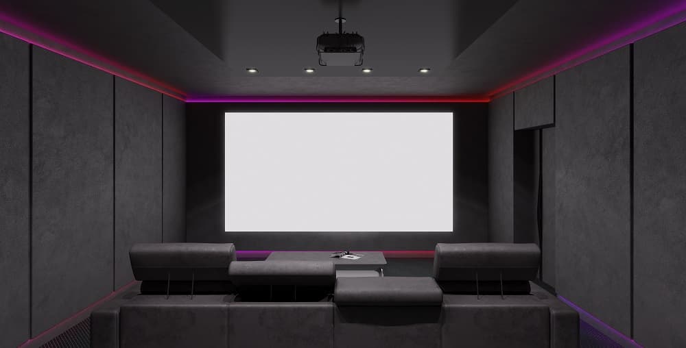 Современный проектор для домашнего кинотеатра